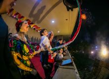 Miles de sinaloenses celebraron el 213 Aniversario de la Independencia de México.