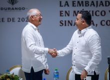 Embajador de EUA, Ken Salazar impulsa desarrollo en Sinaloa.