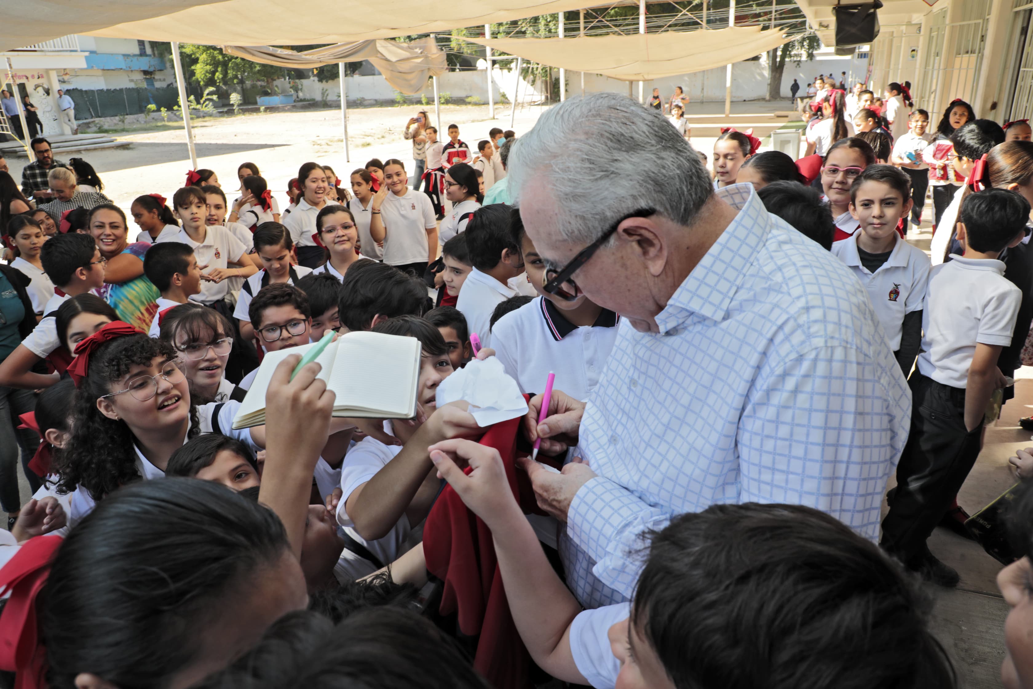 LENTES A NIÑAS Y NIÑOS